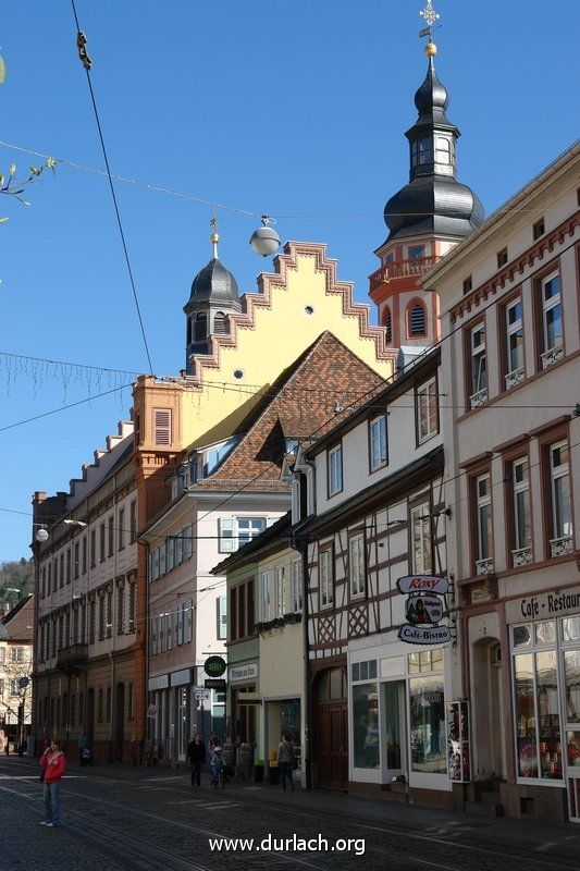 Pfinztalstrae mit Rathaus - 2014