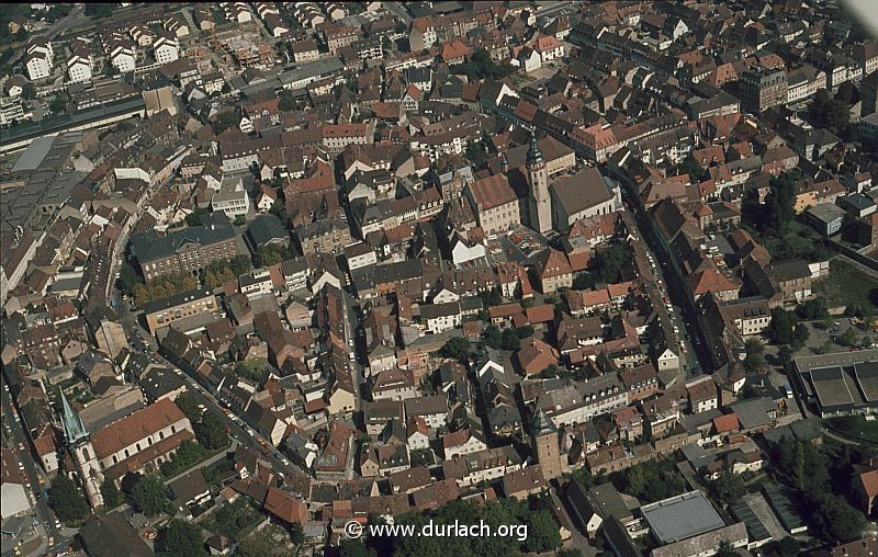 1982 - Luftaufnahme vom Durlacher Altstadtring