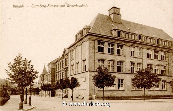 Durlach - Turmberg-Strasse mit Gewerbeschule
