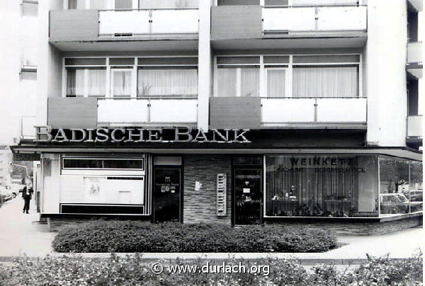 Badische Bank in der Auer Strae, Mai 1977